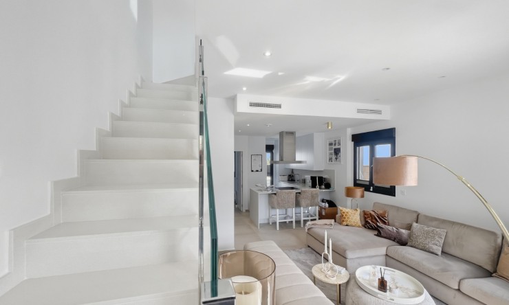 Resale - Villa -
Polop