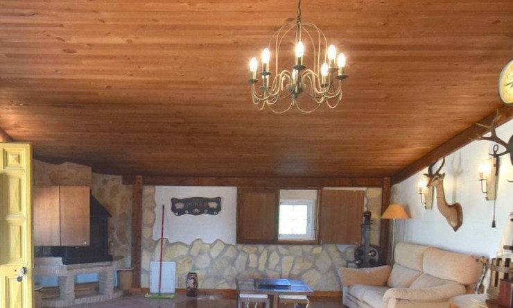 Wiederverkauf - Villa -
Callosa De Ensarrià