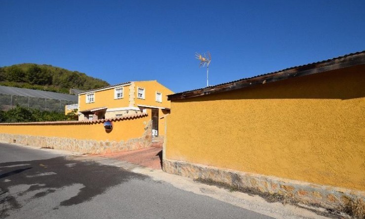 Wiederverkauf - Villa -
Callosa De Ensarrià