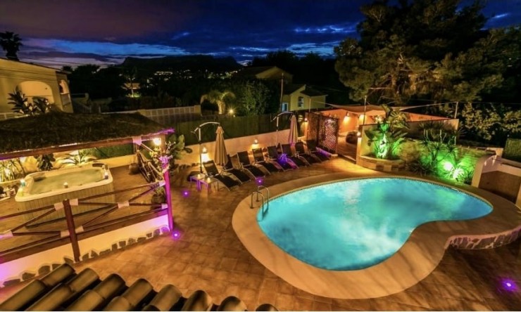 Herverkoop - Villa -
Benissa - Benissa Costa