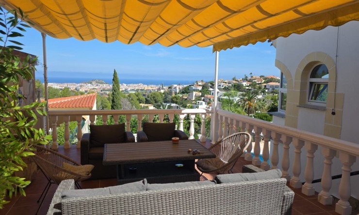 Revente - Villa -
Denia - Montgó