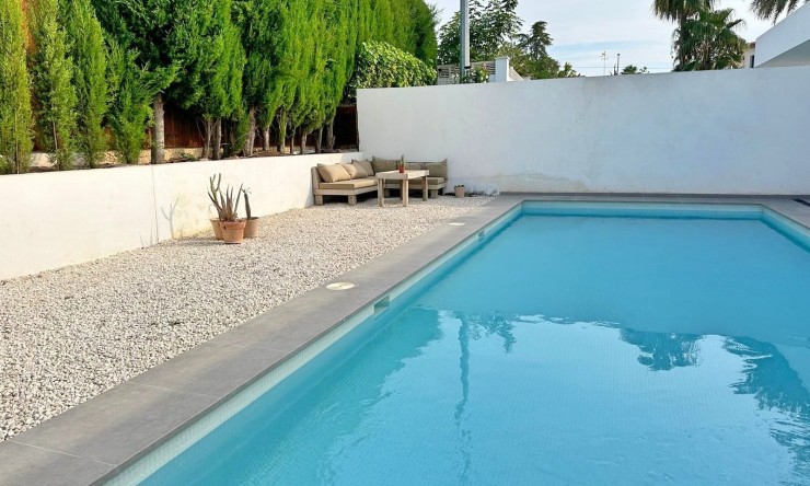 Reventa - Villa -
Albir