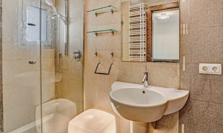 Herverkoop -  -
Calpe - Bassetes