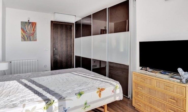 Herverkoop -  -
Calpe - Bassetes