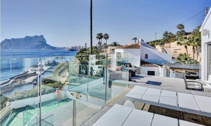 Herverkoop -  -
Calpe - Bassetes