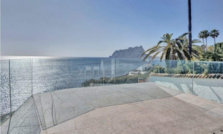 Herverkoop -  -
Calpe - Bassetes