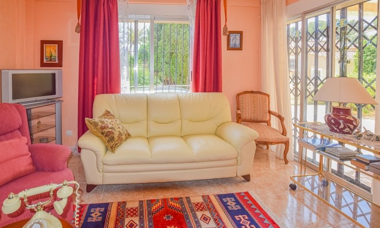 Resale - Villa -
Alfaz del Pi