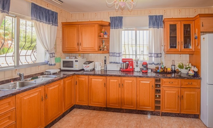 Resale - Villa -
Alfaz del Pi