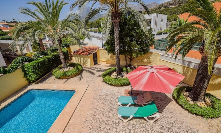 Resale - Villa -
Alfaz del Pi