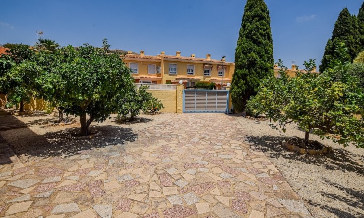 Resale - Villa -
Alfaz del Pi