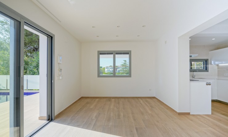 Herverkoop - Villa -
Benissa - La Fustera