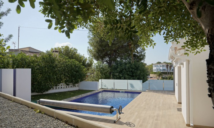 Herverkoop - Villa -
Benissa - La Fustera