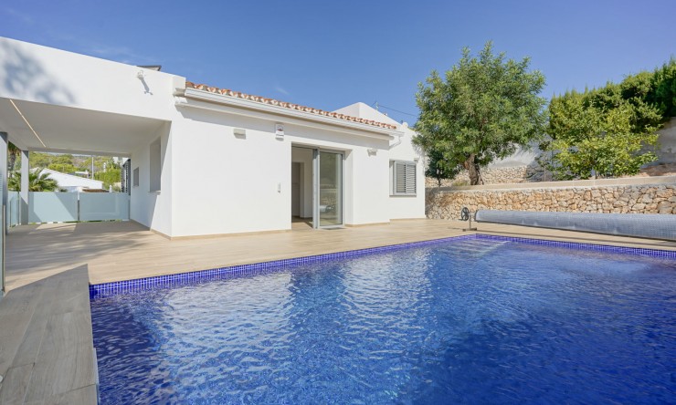 Herverkoop - Villa -
Benissa - La Fustera