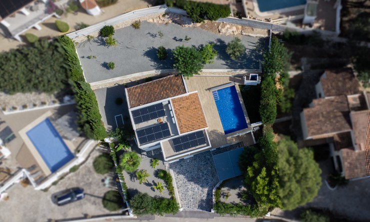 Herverkoop - Villa -
Benissa - La Fustera