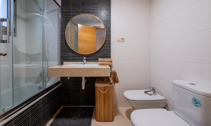 Revente - Appartement -
San Miguel de Salinas