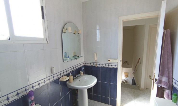 Resale - Villa -
Benijofar