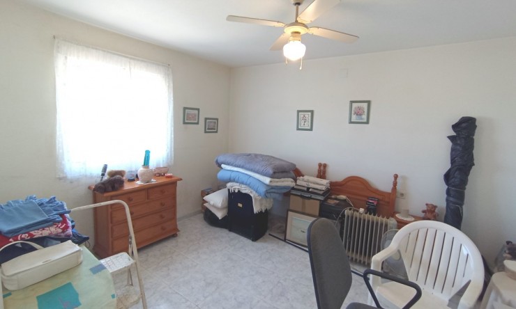 Resale - Villa -
Benijofar