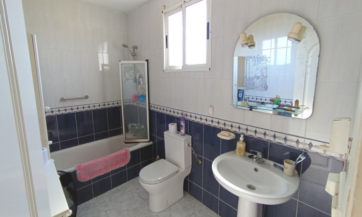 Resale - Villa -
Benijofar