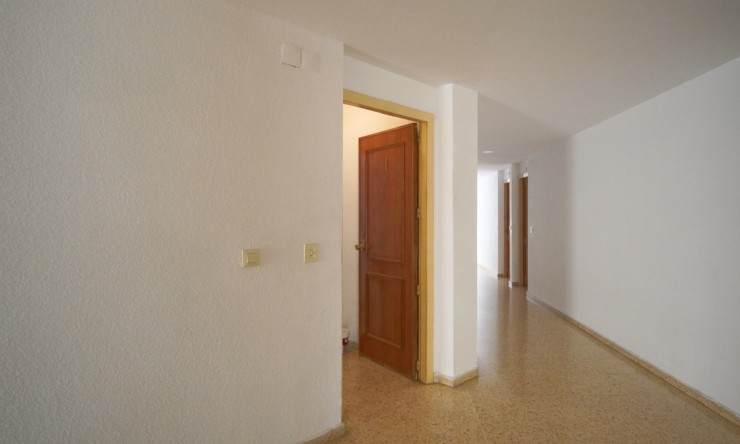 Herverkoop - Appartement -
Denia - Centro