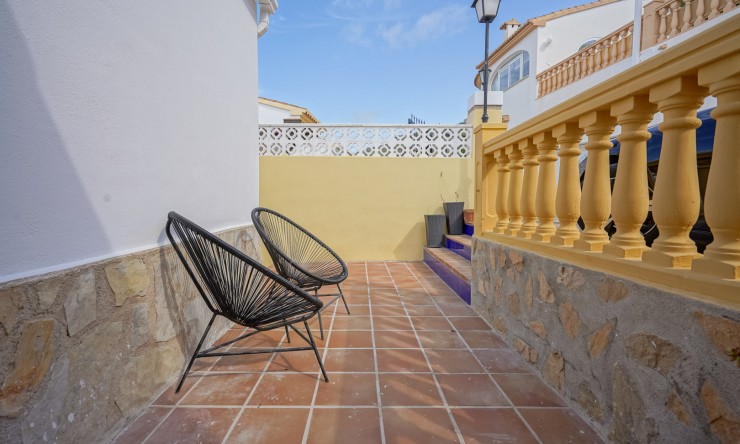 Resale - Villa -
Benitachell - Calistros