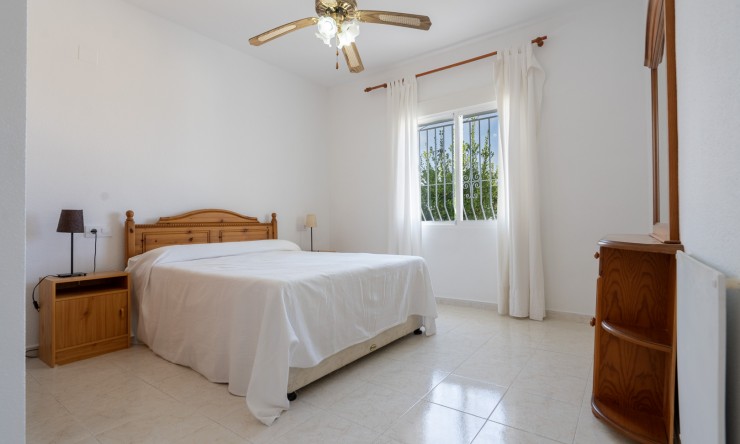 Resale - Villa -
Benitachell - Calistros