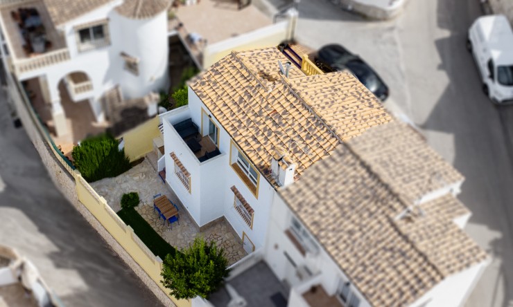 Resale - Villa -
Benitachell - Calistros