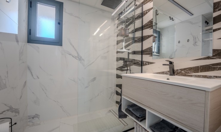 Resale - Apartment -
Guardamar del Segura