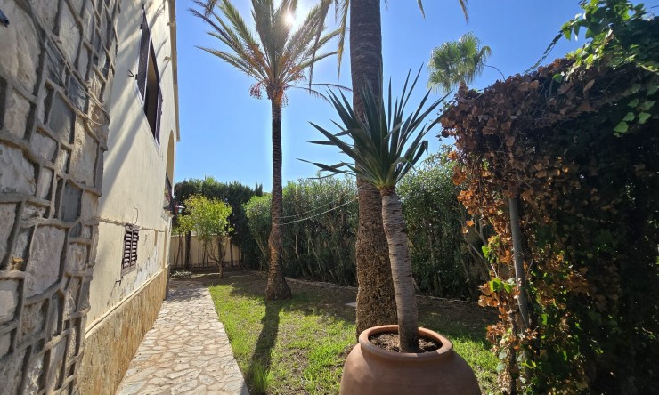 Revente - Villa -
Calpe - Partida Calalga