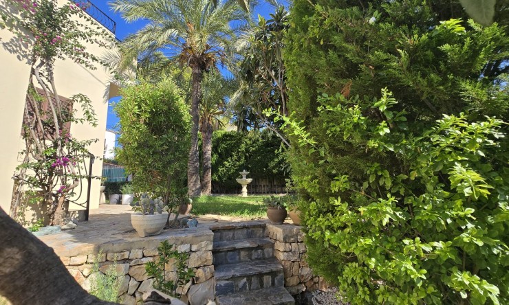 Revente - Villa -
Calpe - Partida Calalga