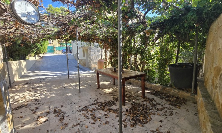 Revente - Villa -
Calpe - Partida Calalga