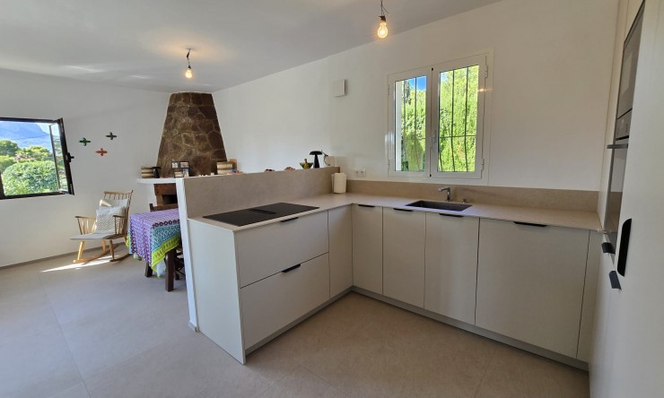 Revente - Villa -
Calpe - Partida Calalga