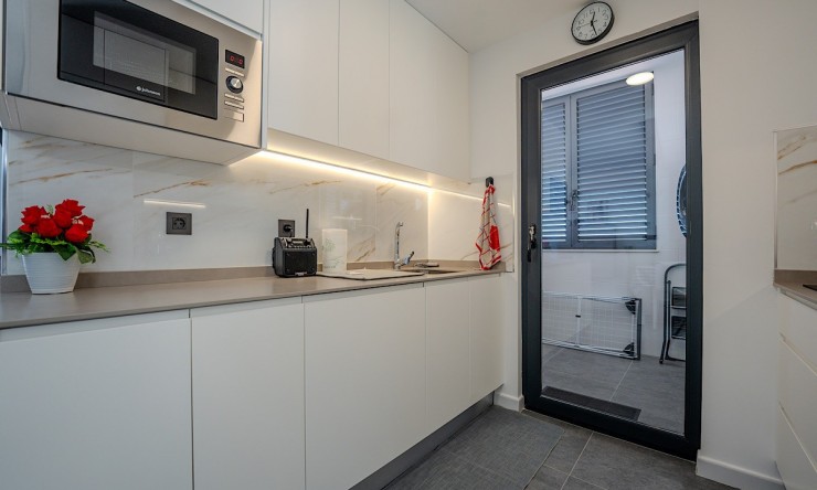 Resale - Apartment -
Orihuela Costa