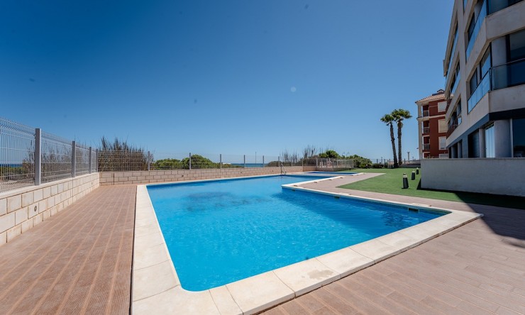 Herverkoop - Appartement -
Torrevieja - Torrelamata - La Mata