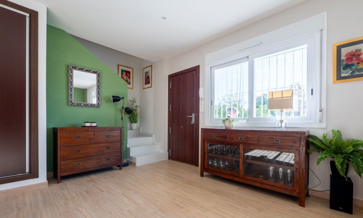 Herverkoop - Herenhuis -
Torrevieja - Nueva Torrevieja - Aguas Nuevas