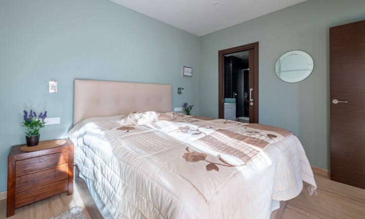 Herverkoop - Herenhuis -
Torrevieja - Nueva Torrevieja - Aguas Nuevas