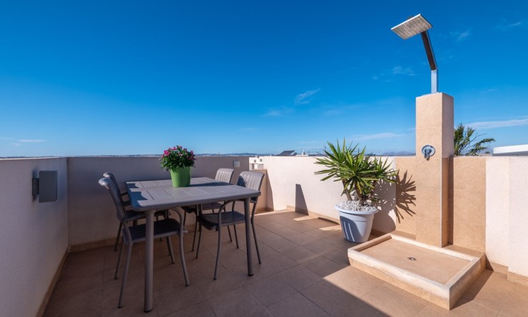 Herverkoop - Herenhuis -
Torrevieja - Nueva Torrevieja - Aguas Nuevas