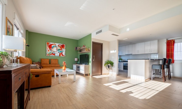 Herverkoop - Herenhuis -
Torrevieja - Nueva Torrevieja - Aguas Nuevas