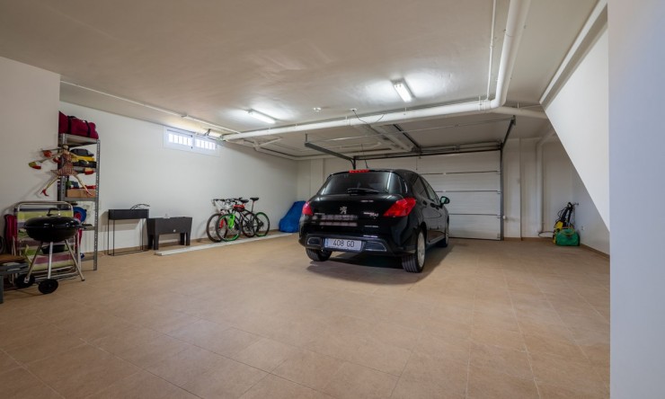 Herverkoop - Herenhuis -
Torrevieja - Nueva Torrevieja - Aguas Nuevas