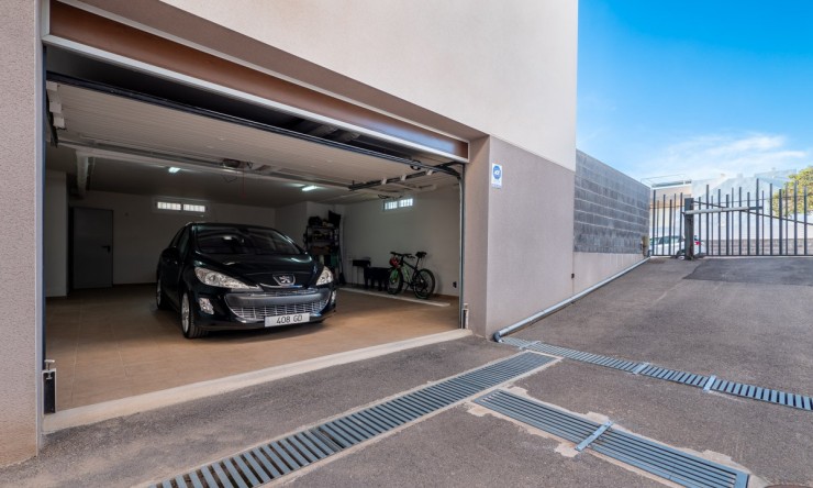 Herverkoop - Herenhuis -
Torrevieja - Nueva Torrevieja - Aguas Nuevas