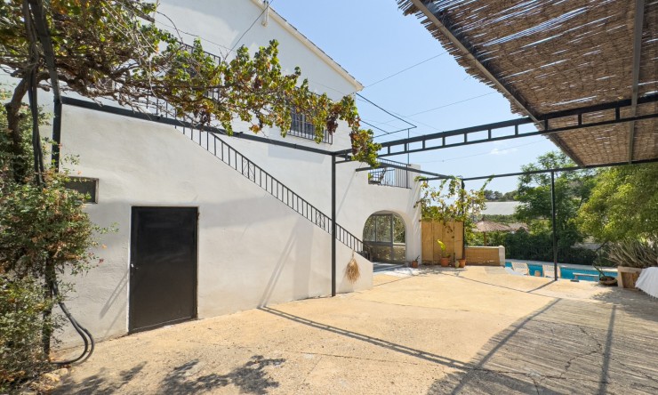 Reventa - Villa -
Polop