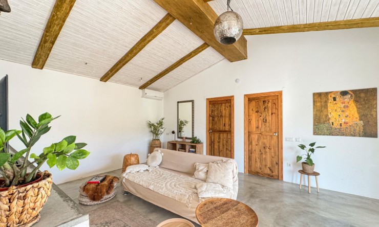 Reventa - Villa -
Polop