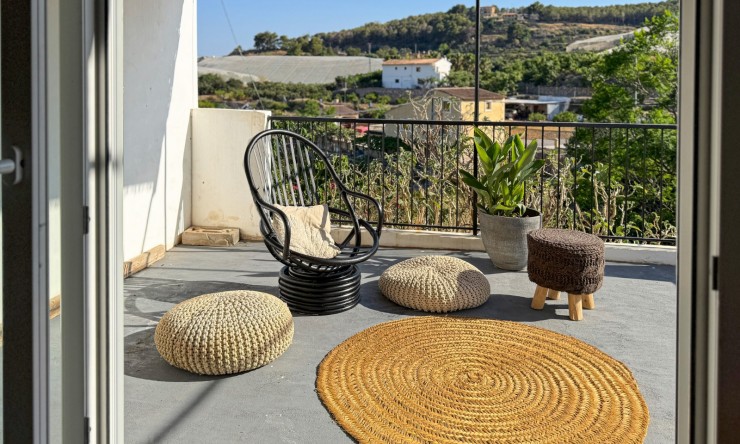 Reventa - Villa -
Polop