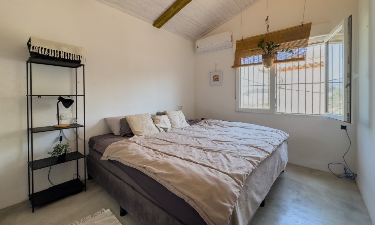 Reventa - Villa -
Polop