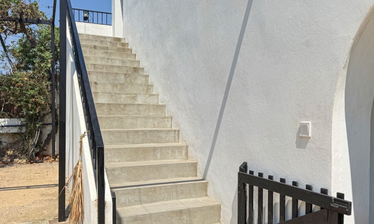 Reventa - Villa -
Polop