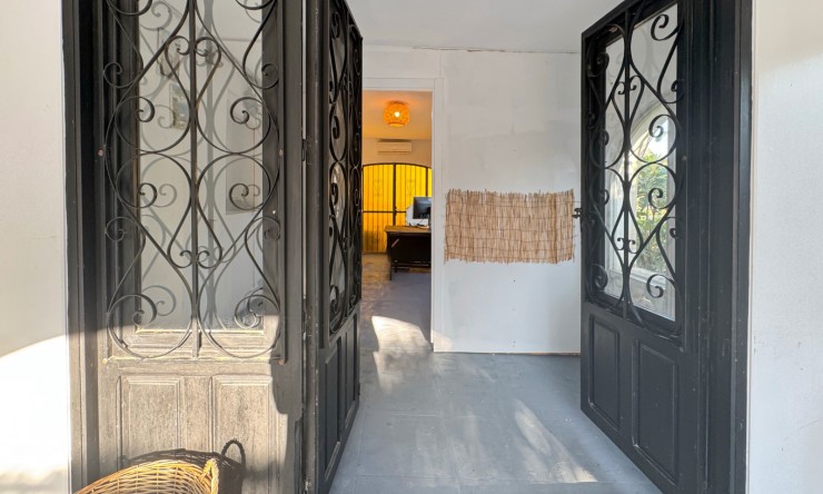 Reventa - Villa -
Polop