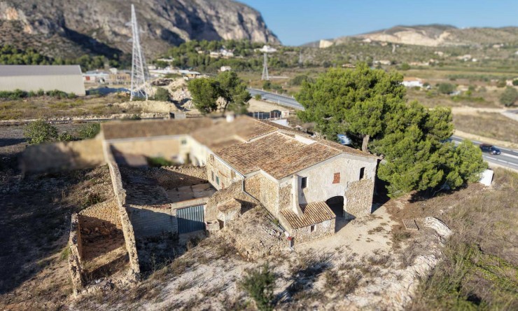 Herverkoop - Finca -
Teulada