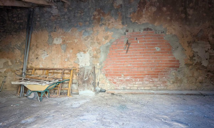 Herverkoop - Finca -
Teulada