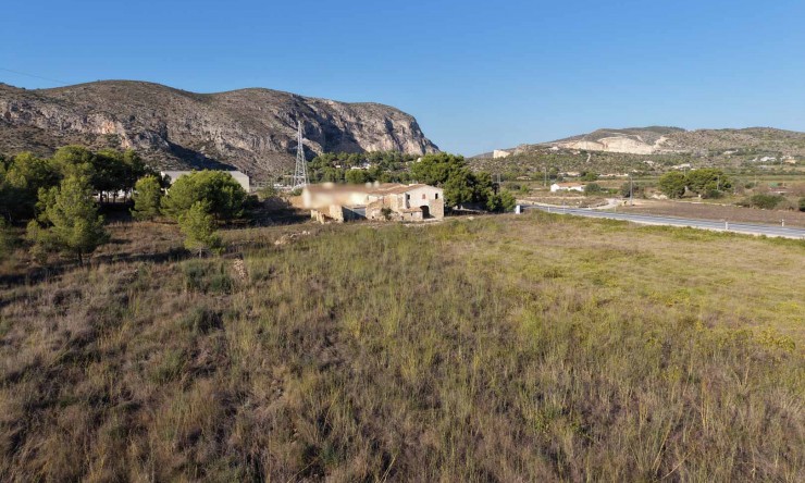 Herverkoop - Finca -
Teulada