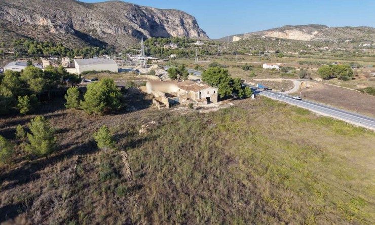 Herverkoop - Finca -
Teulada