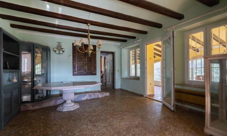 Herverkoop - Villa -
Jávea - La Lluca